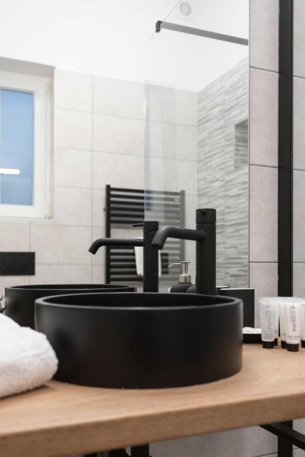 דירות זאגרב Design Triplex In The City Center With A Balcony מראה חיצוני תמונה